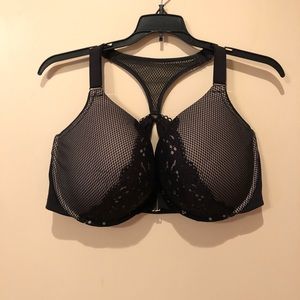 (2) Cacique Front Clasp Bras